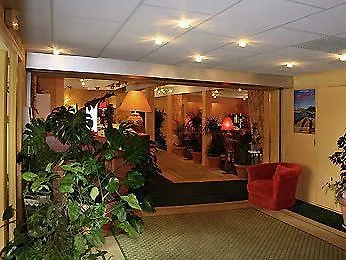 Mercure Hotel 3*